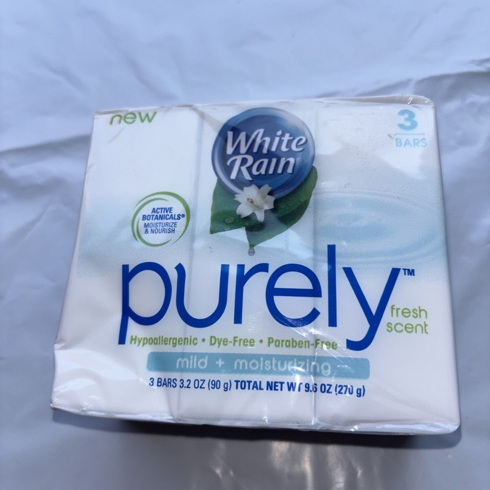 Purely WHITE RAIN 3.2oz Fresh Scent Moisturizing Bar Soap Hypoallergenic Sealed